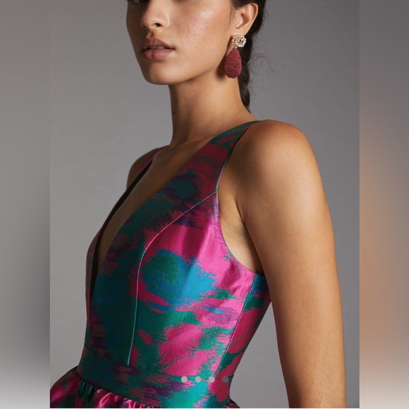 Jacquard High Low Midi Dress - Picture 5 of 9